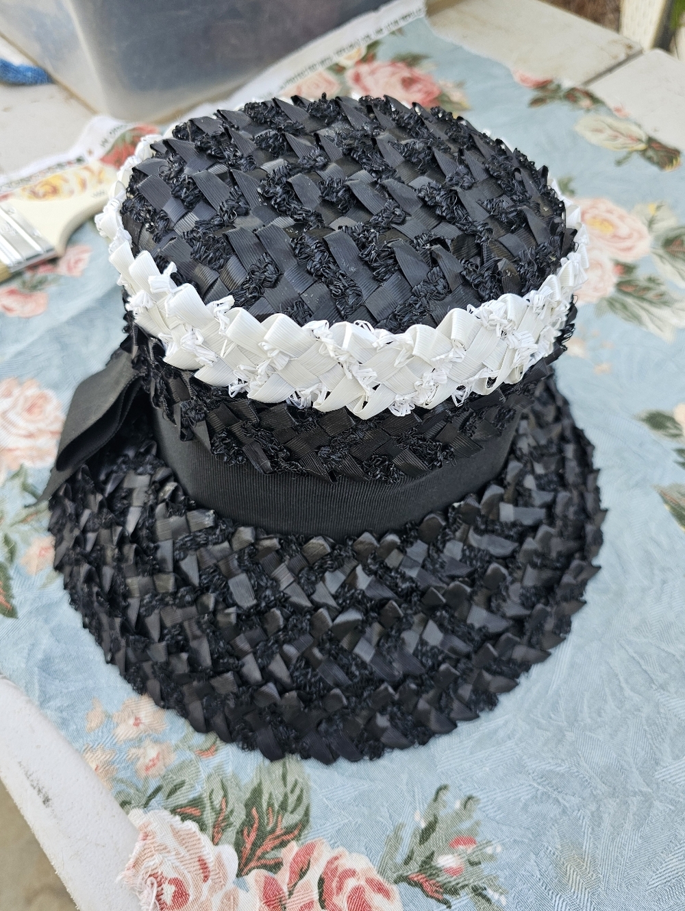 Women's Black Wide-Brim Mesh Sunhat with Decorative Trim